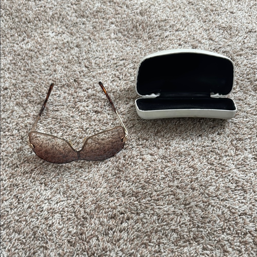 Stylish Brown Sunglasses with Case